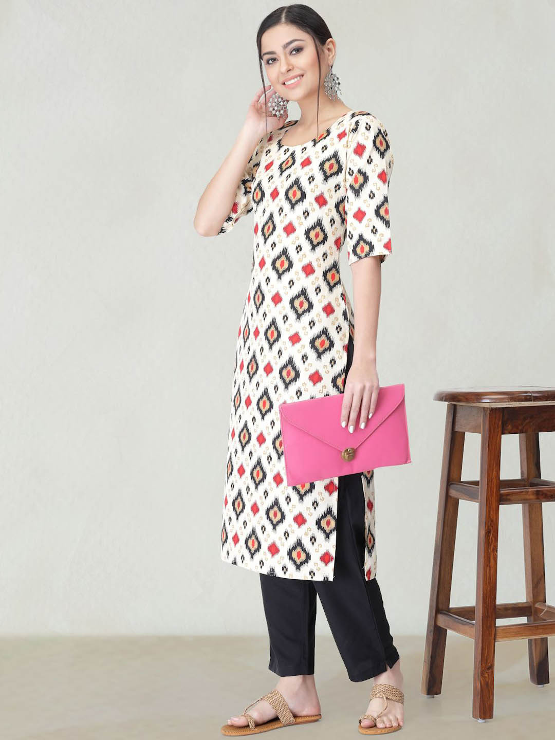 

Moda Rapido Ethnic Motifs Printed Round Neck Straight Kurta, White