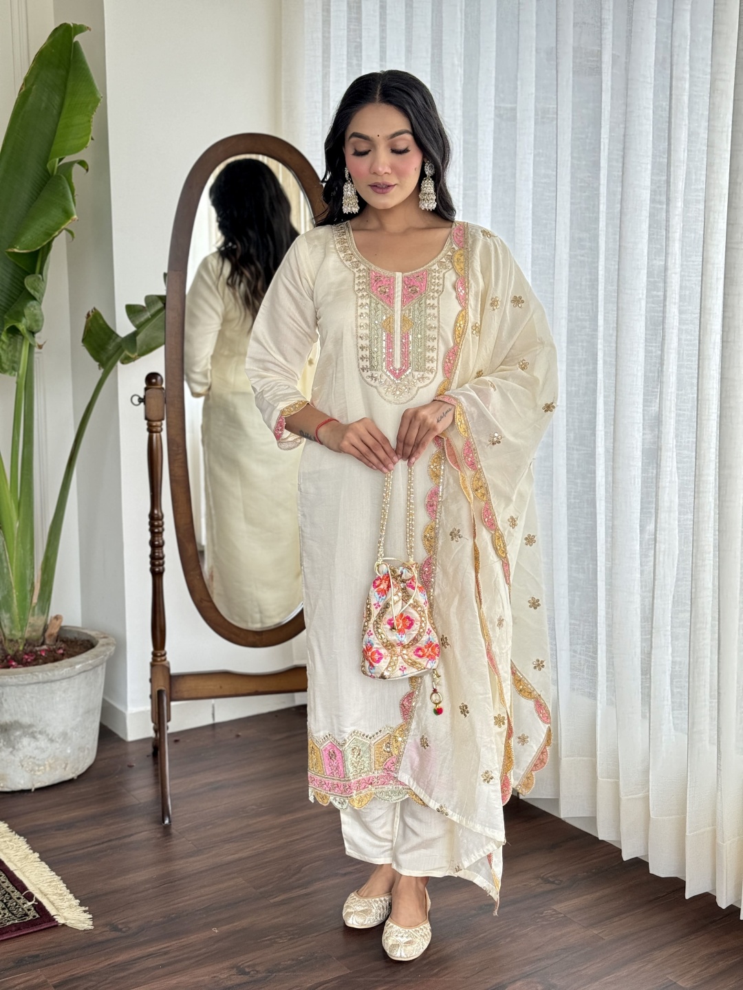 

Moda Rapido Women Embroidered Kurti with Trousers & With Dupatta, White