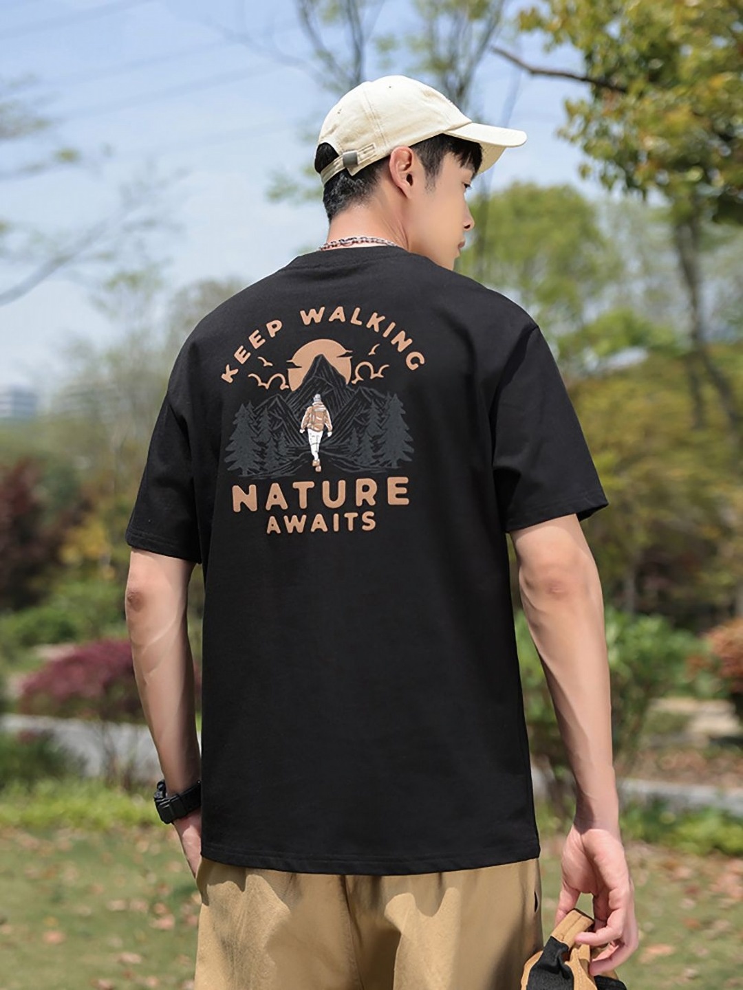 

StyleCast x Revolte Men Raw Edge T-shirt, Black