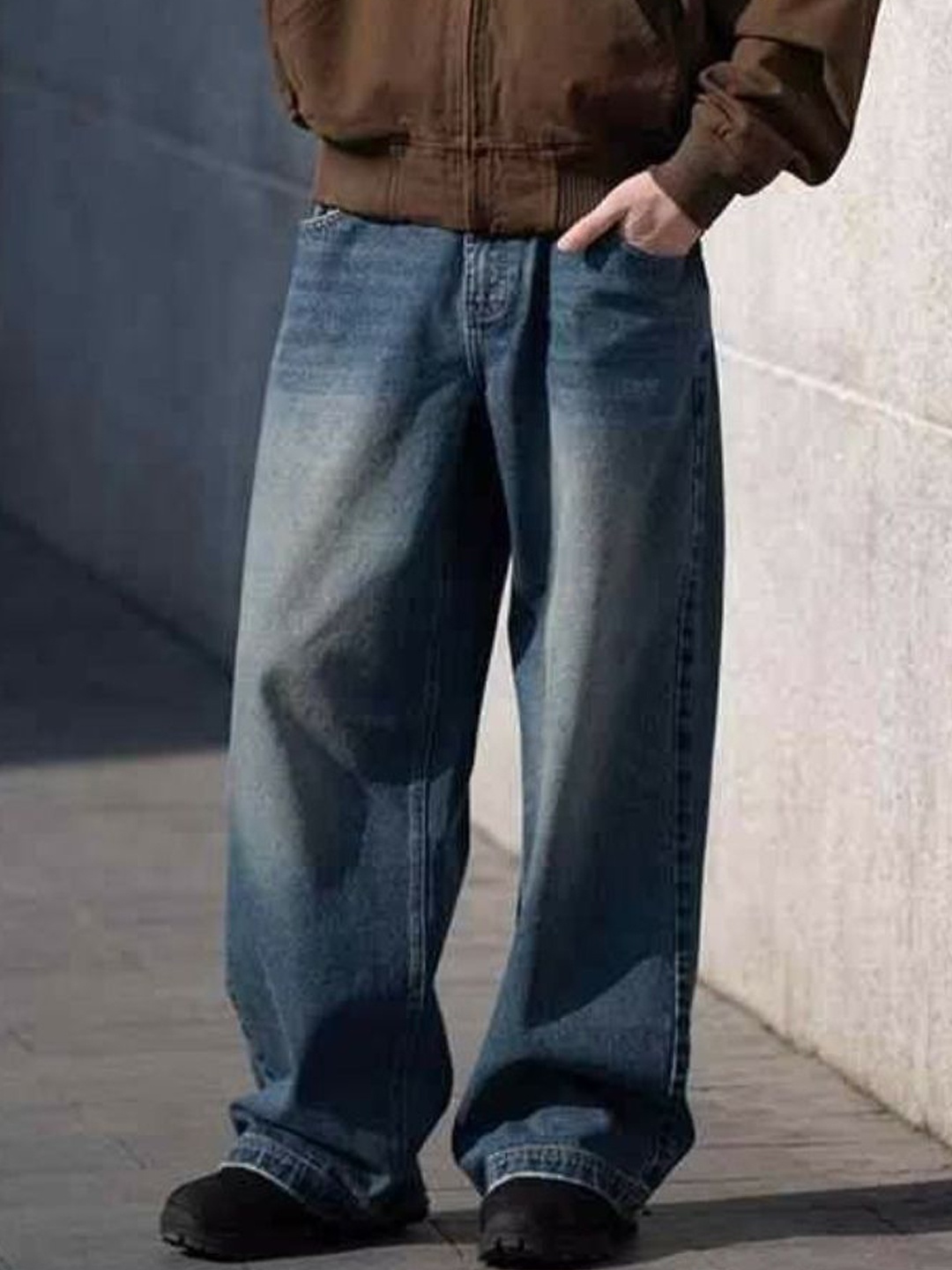 

HERE&NOW Men Light Fade Jeans, Blue