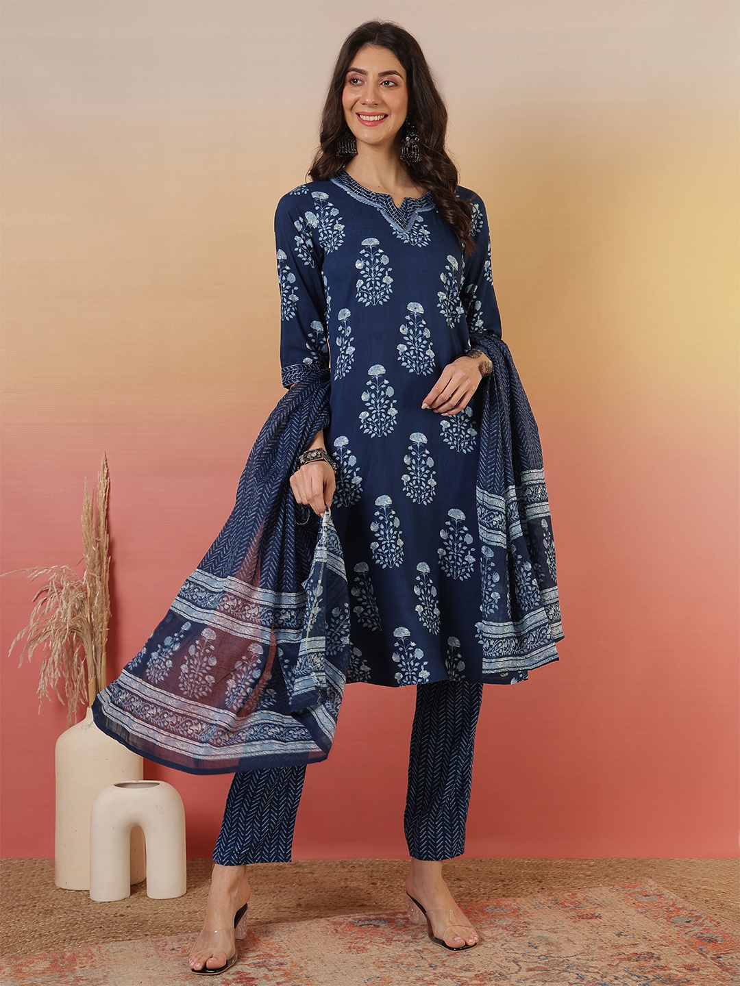 

Sangria Printed Pure Cotton Kurta With Trousers & Dupatta, Blue