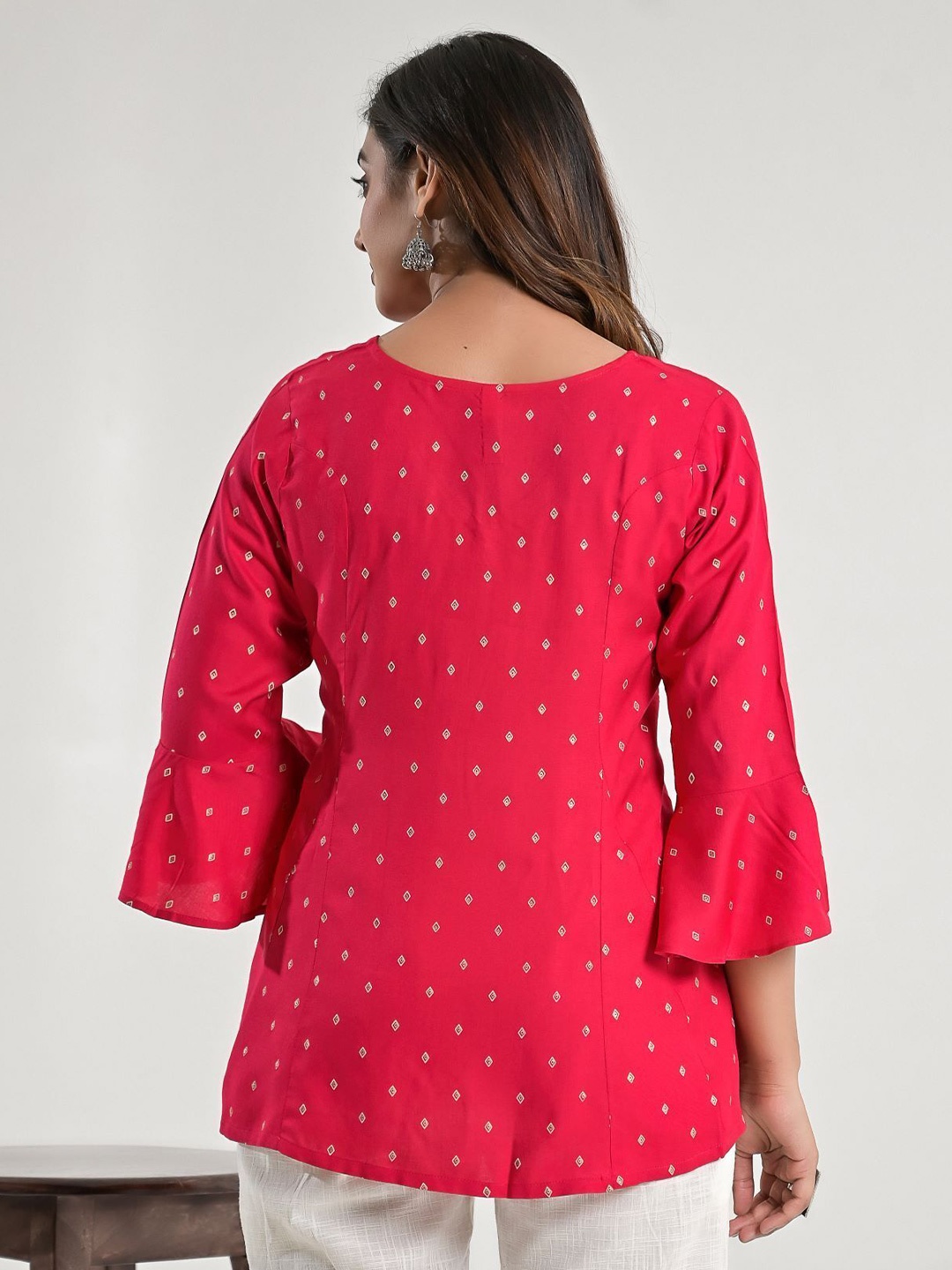 

KASHISHIYA Geometric Print Top, Red