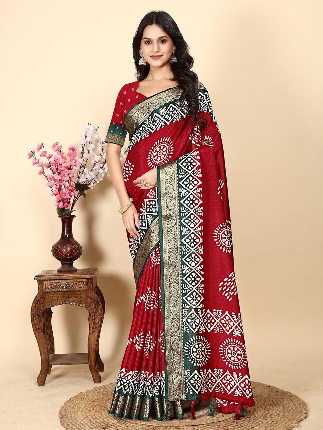 

J 6 DESIGNER Ethnic Motifs Block Printed Saree, Red