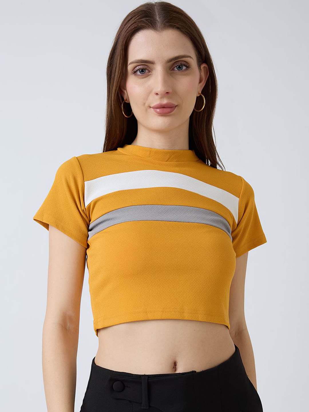 

SZN Crop Top, Yellow