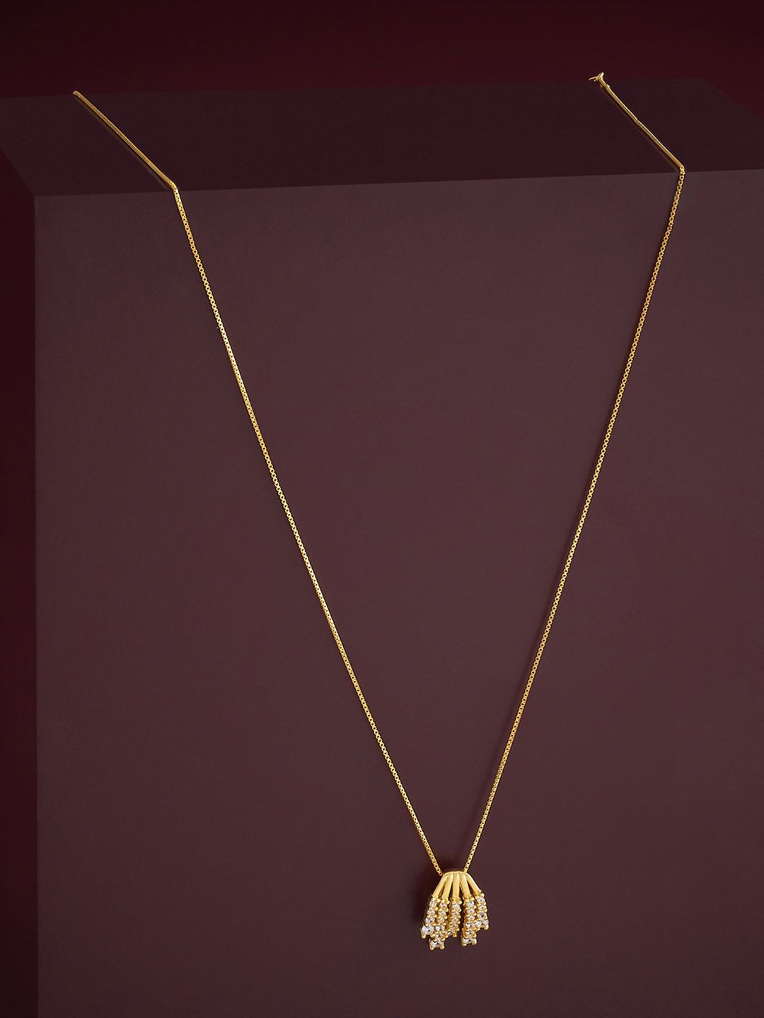 

Kushal's Fashion Jewellery 92.5 Silver Gold-Plated Contemporary Pendants