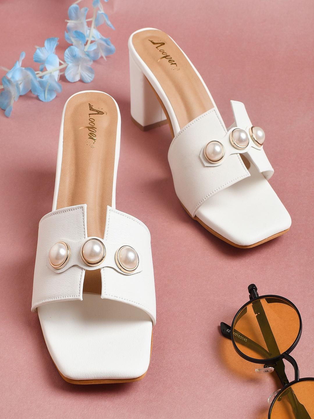 

Looper Women embellished Block heels, White