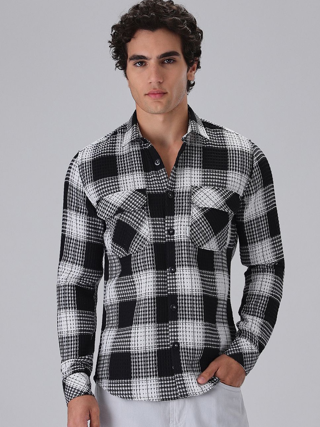 

Banana Club Men Classic Slim Fit Tartan Checks Opaque Checked Casual Shirt, Black