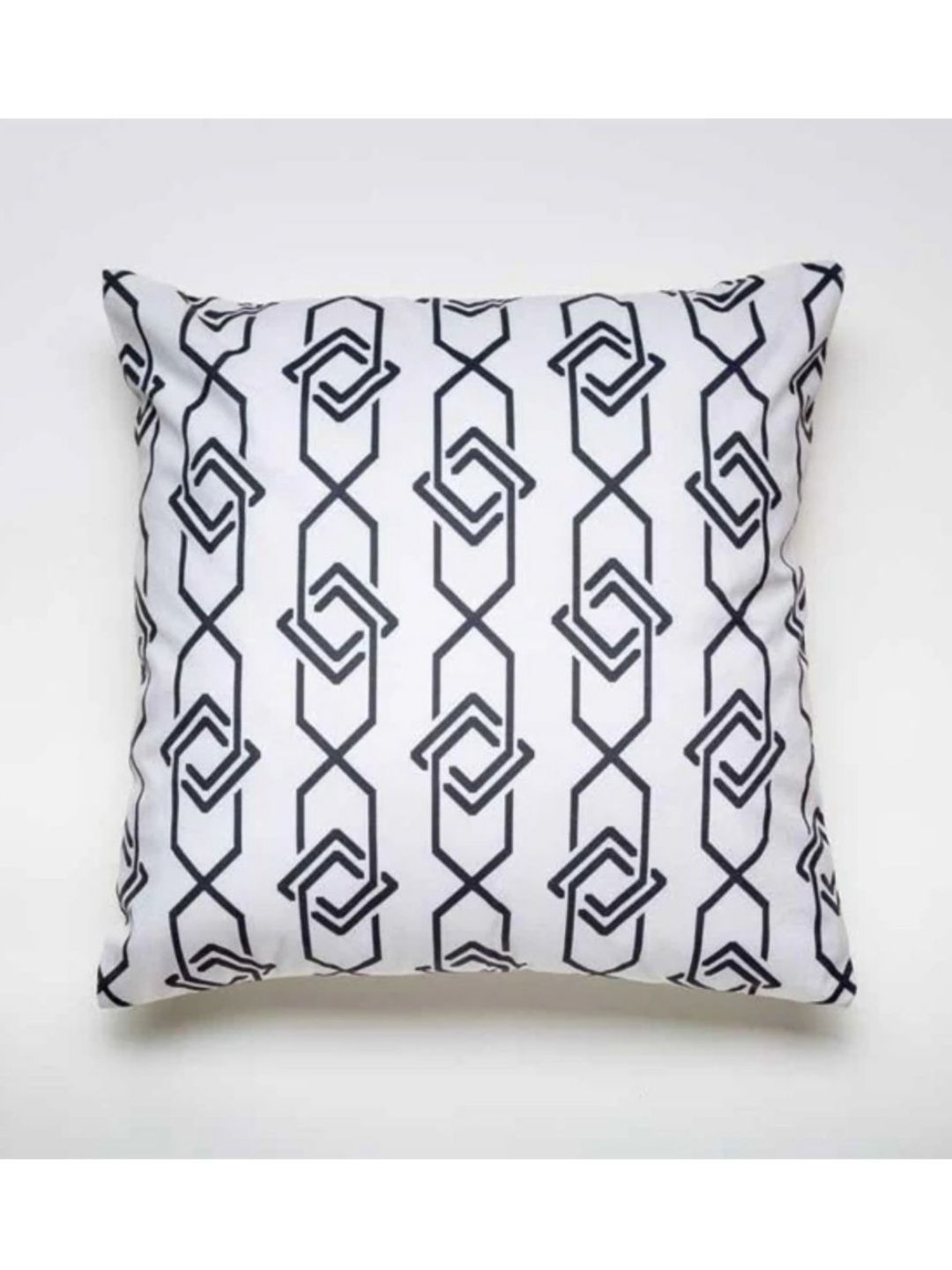 

Aura White & Black Geometric Printed Square Cushion Covers