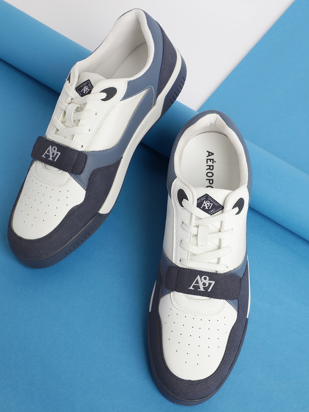 

Aeropostale Men Colourblocked Sneakers with Perforated Detailing, White