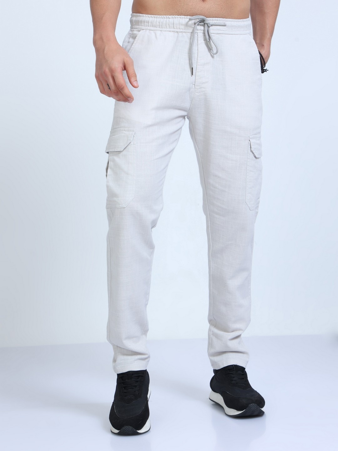 

NEVER NEUD Men Relaxed Regular Fit Cargos Trouser, Off white