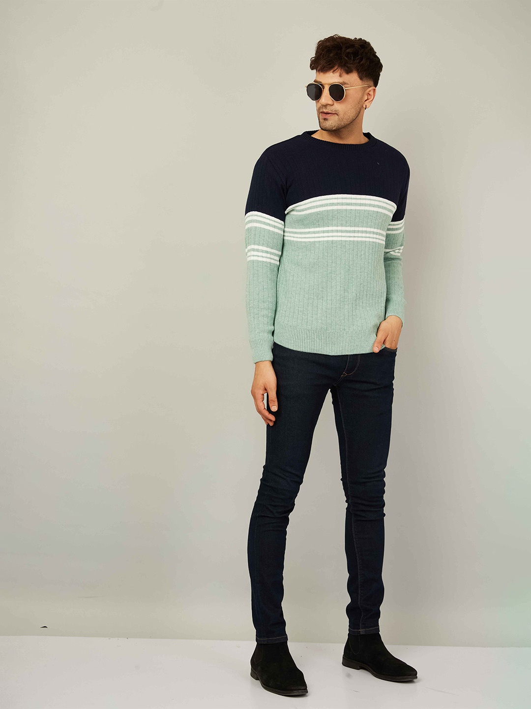 

Kveto style redefined Men Colourblocked Pullover, Sea green