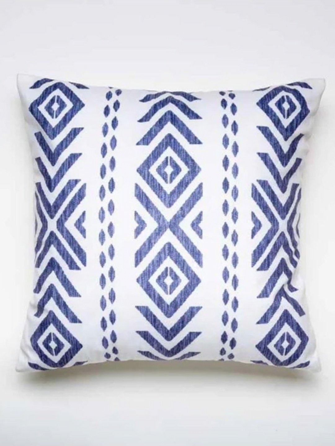 

Aura Blue And White Geometric Square Cushion Covers