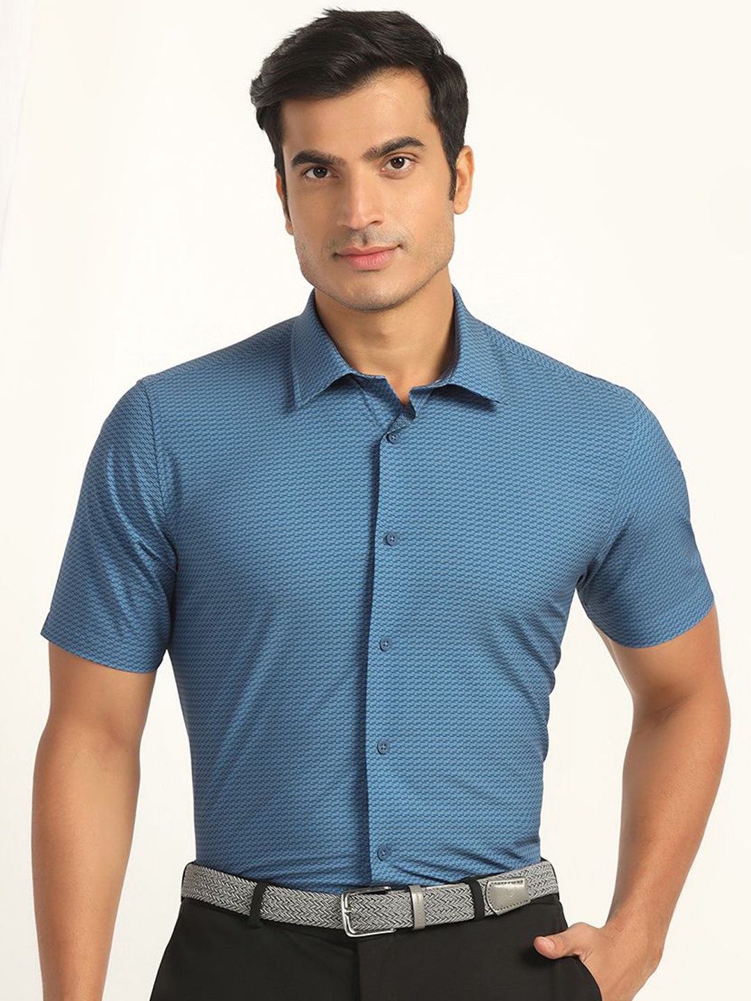 

Blackberrys Men India Slim Fit Spread Collar Textured Casual Shirt, Blue