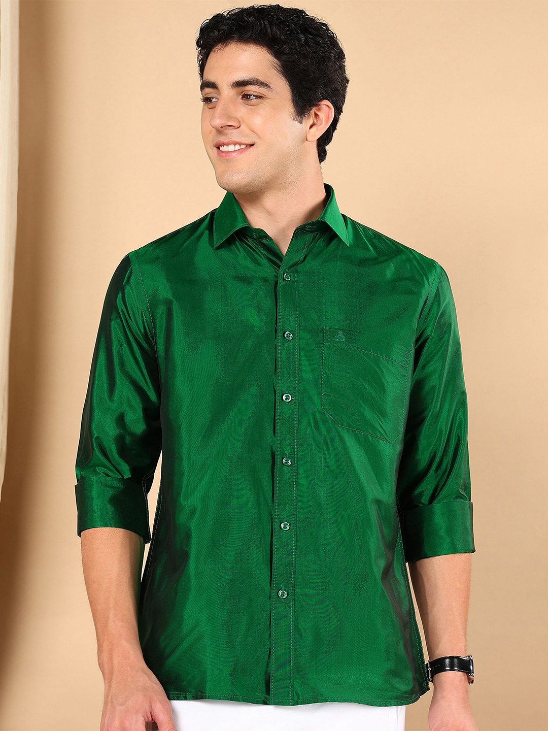 

TATTVA Men Classic Slim Fit Opaque Party Shirt, Green