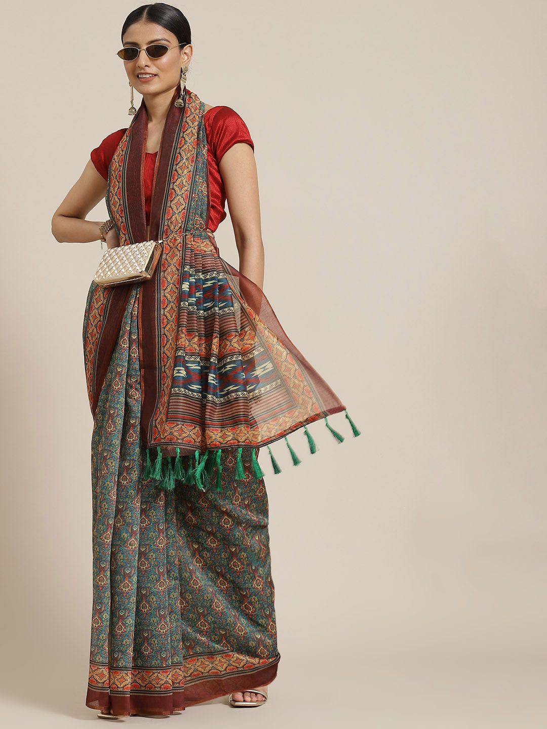 

DIVASTRI Floral Chanderi Saree, Brown