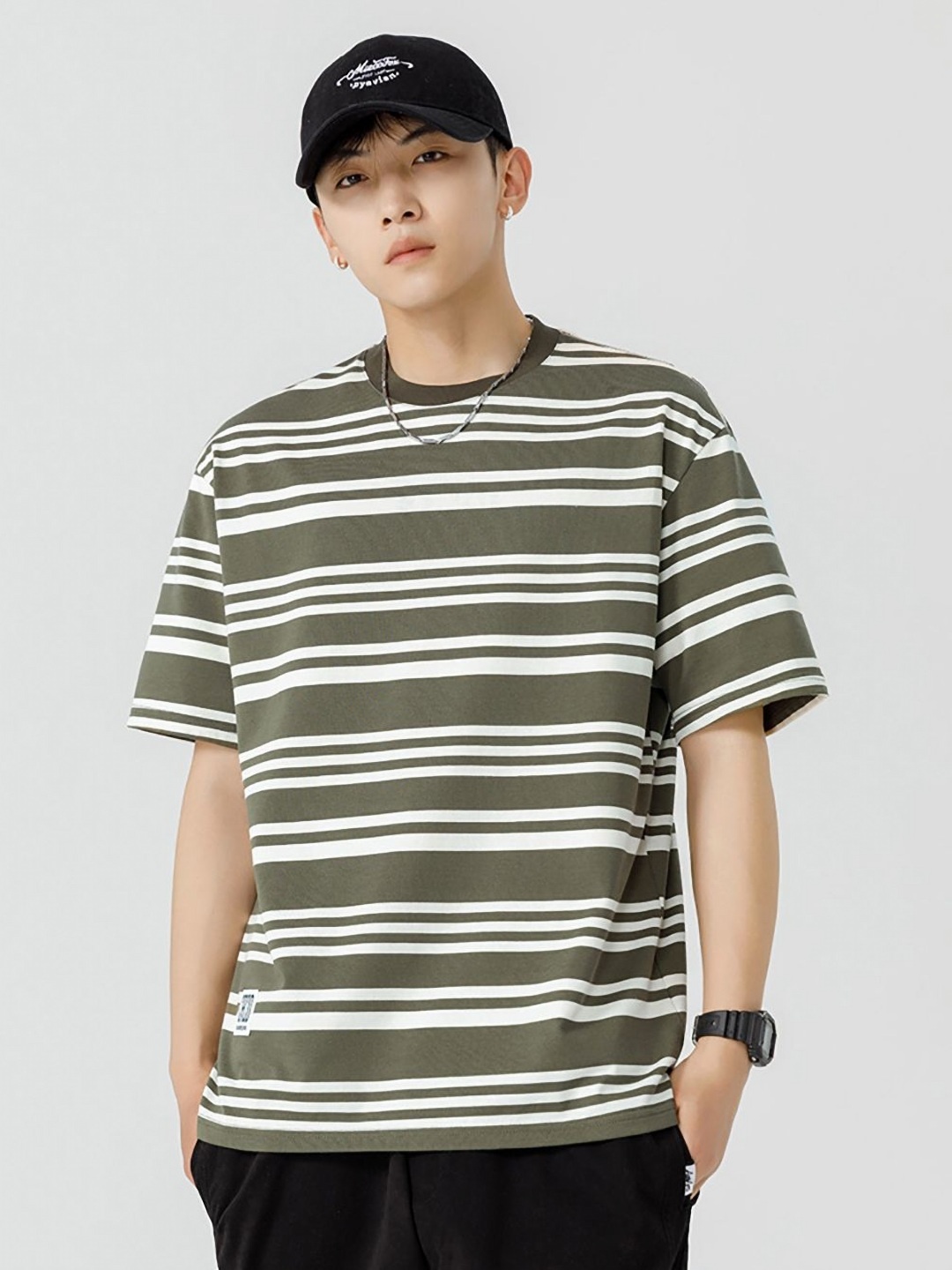 

StyleCast x Revolte Men Raw Edge T-shirt, Green