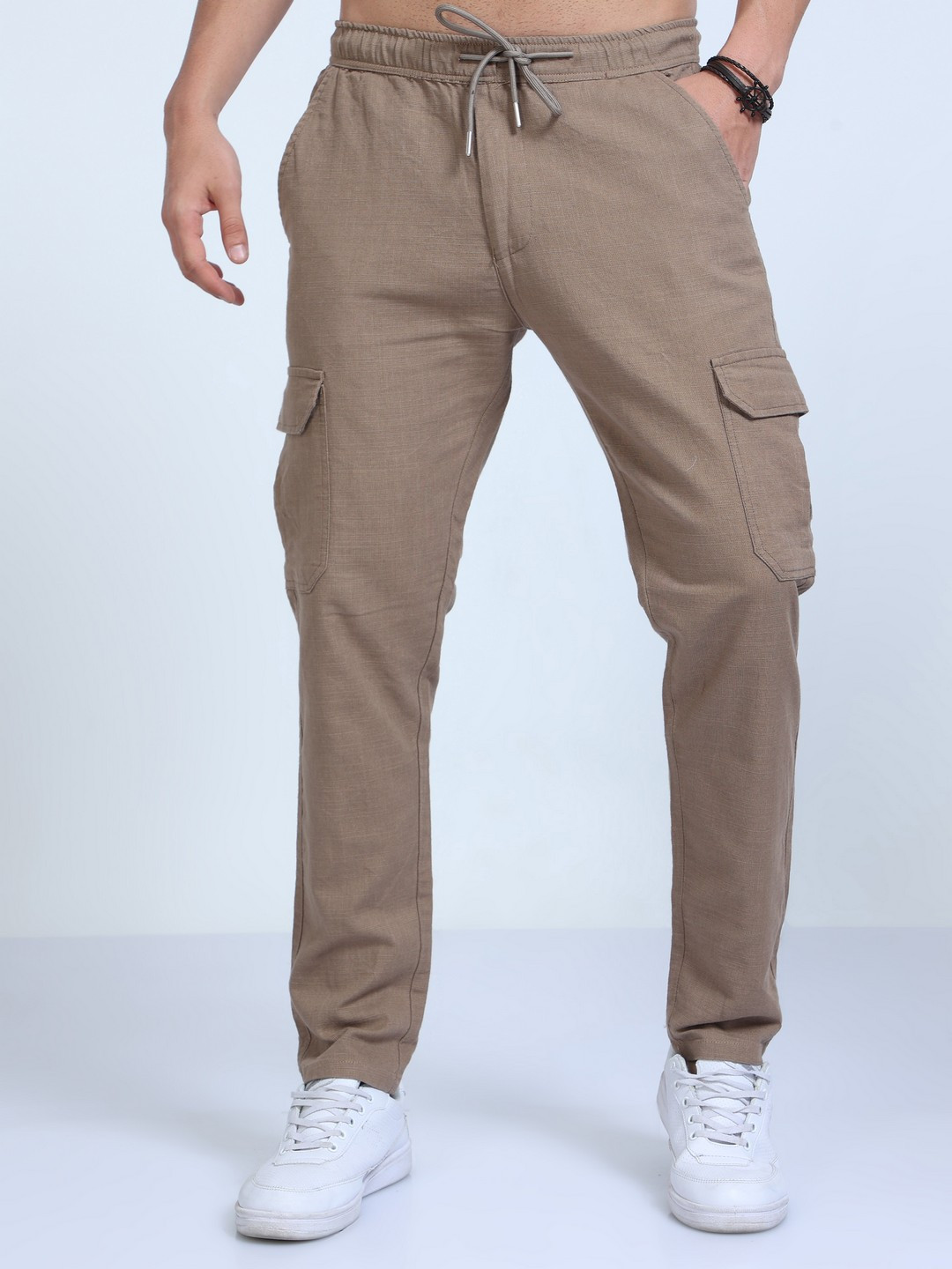 

NEVER NEUD Men Relaxed Lazy Linen Pants, Camel brown