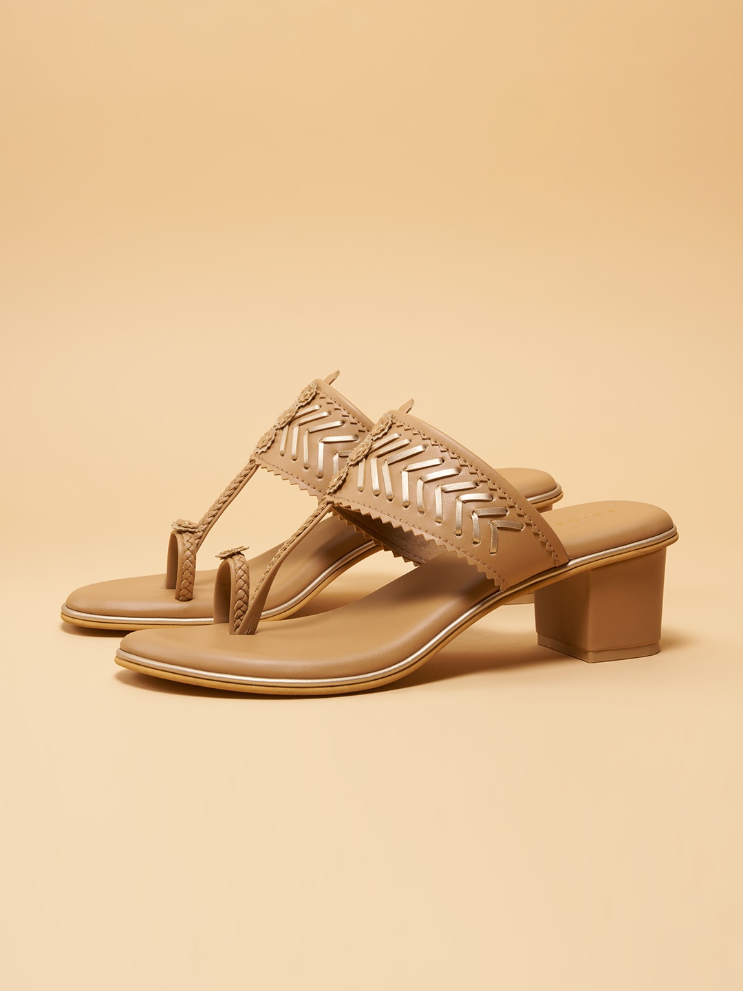 

ERIDANI Ethnic Block Sandals, Beige