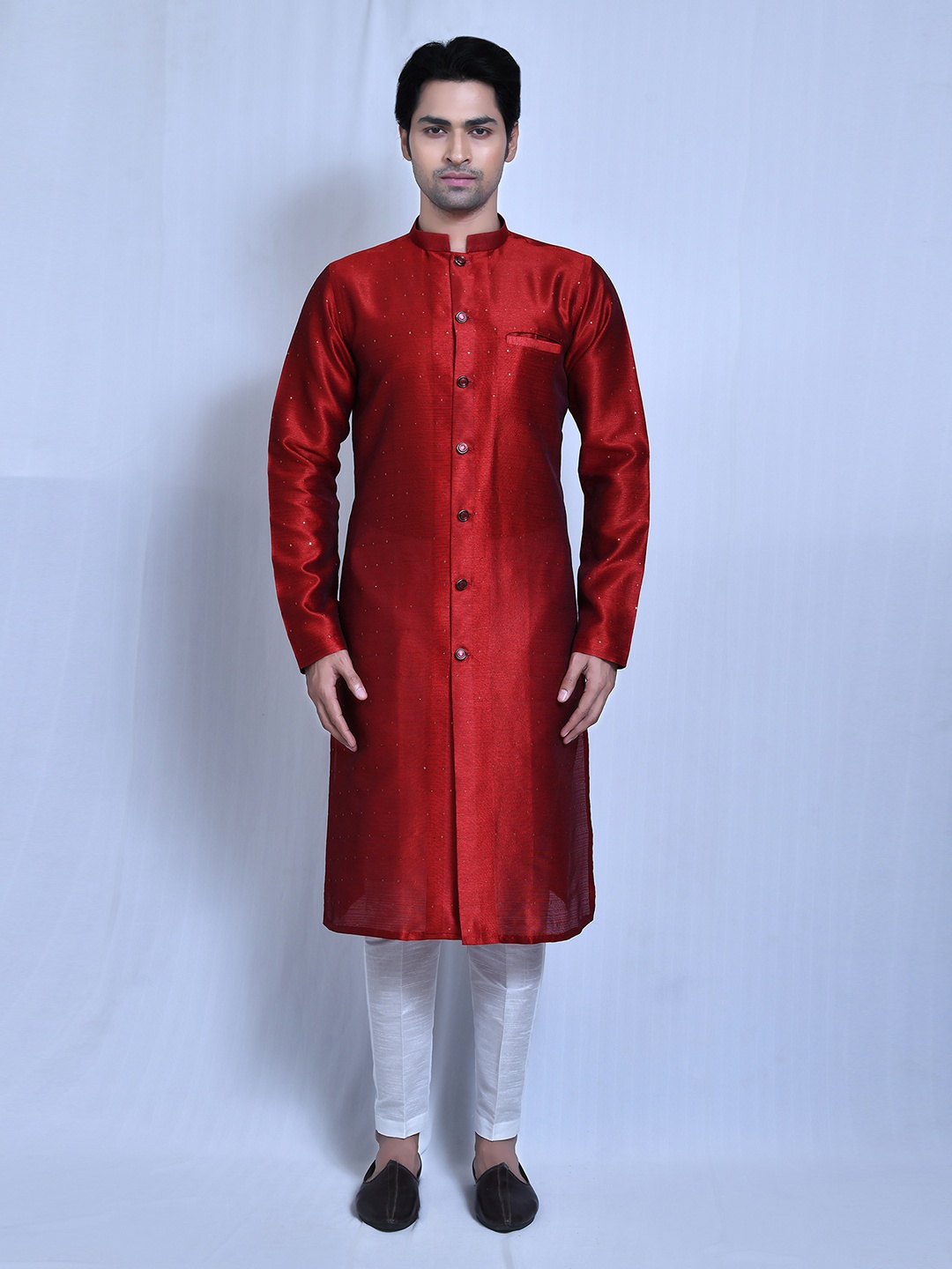 

Aryavir Malhotra Men Regular Kurta with Churidar, Red