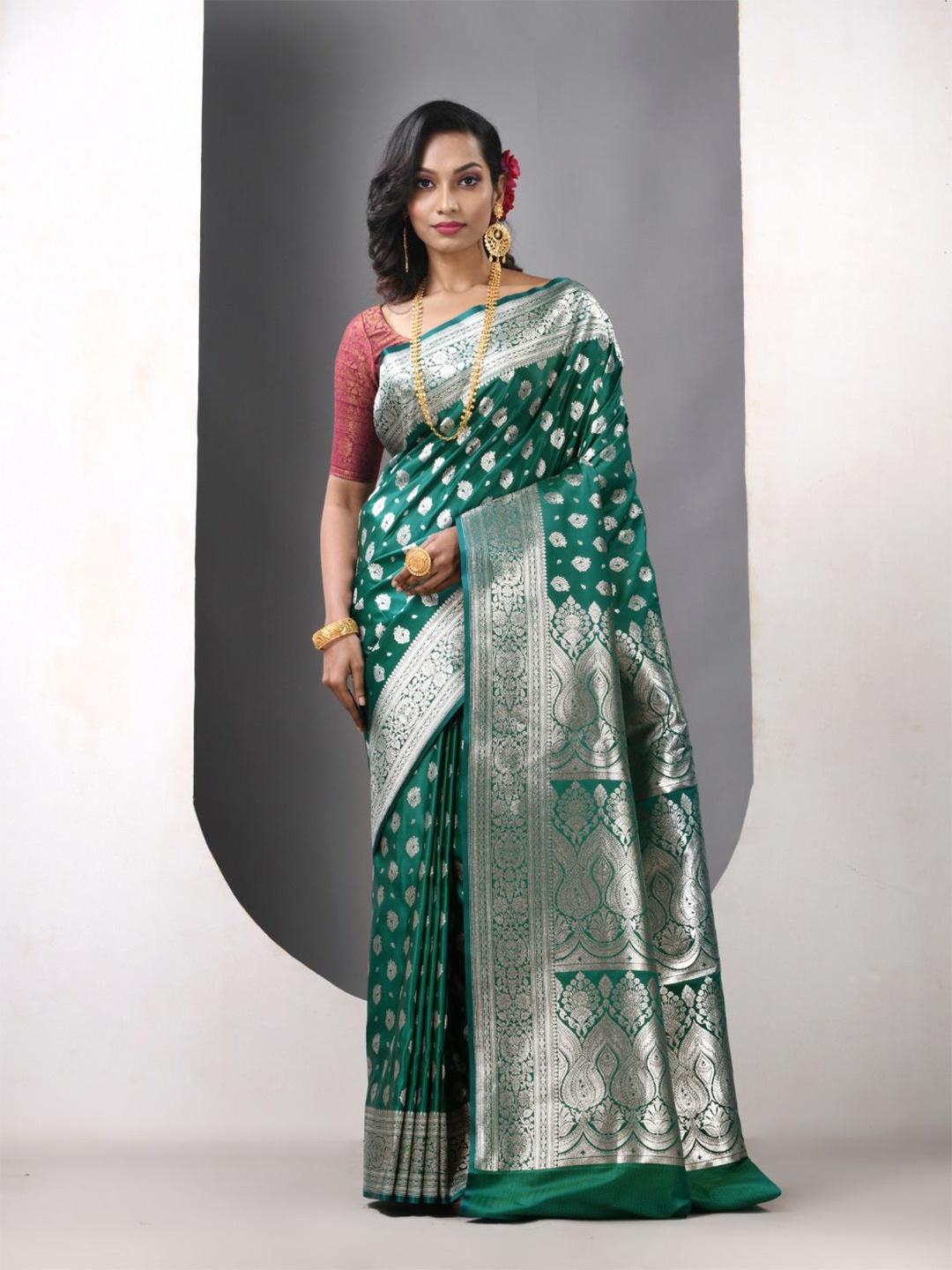 

Charukriti Woven Design Zari Pure Silk Banarasi Saree, Teal