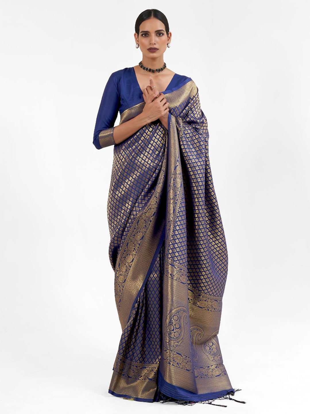 

ODETTE Ethnic Motifs Zari Silk Blend Saree, Blue