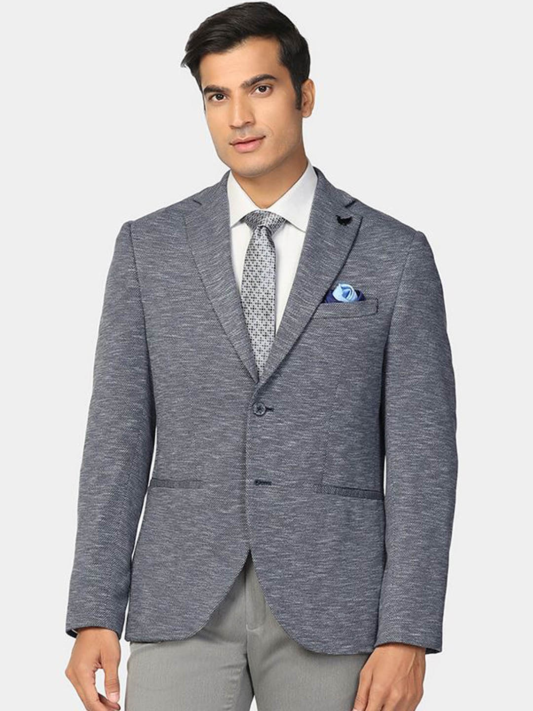 

Blackberrys Textured Slim Fit Notched Lapel Blazer, Navy blue