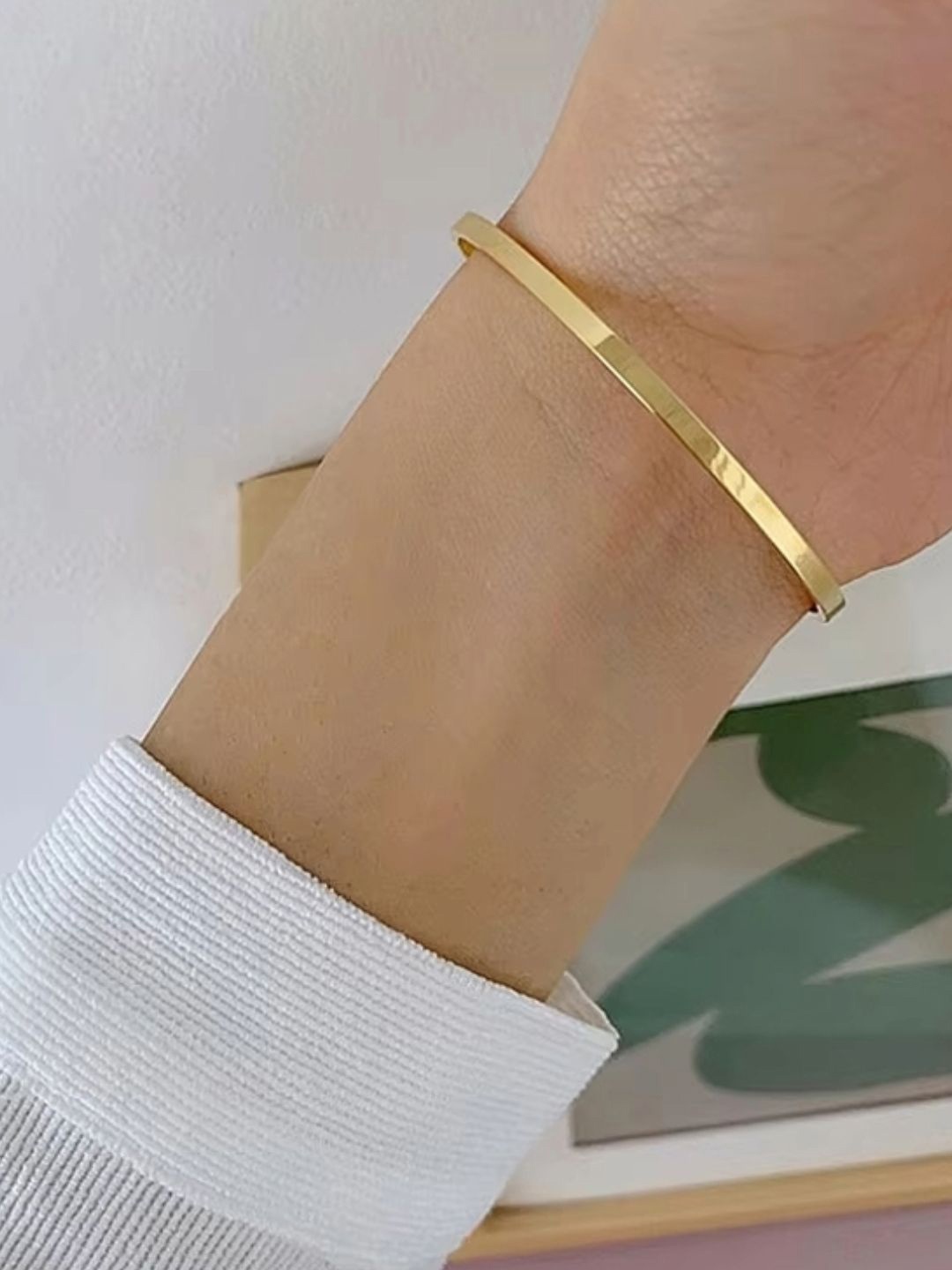 

SHARLEEZ Women Gold-Plated Bangle-Style Bracelet