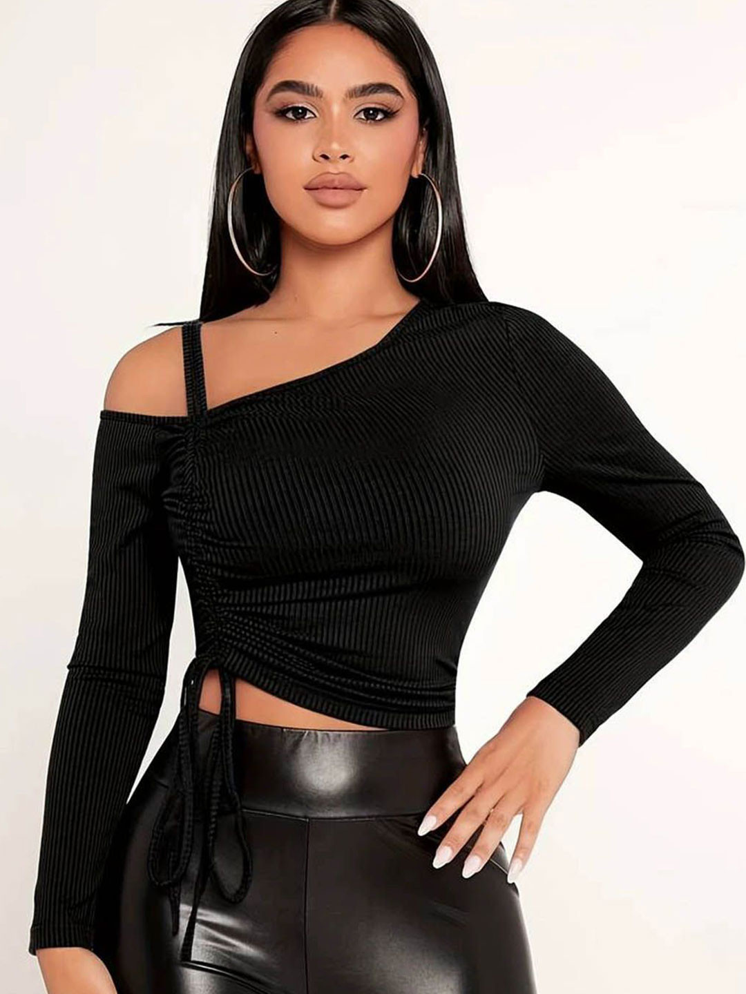 

StyleCast Women One Shoulder Crop Top, Black