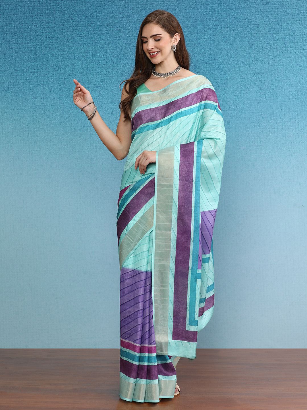 

DIVASTRI Striped Soft Silk Zari Border Digital Printed Saree, Blue