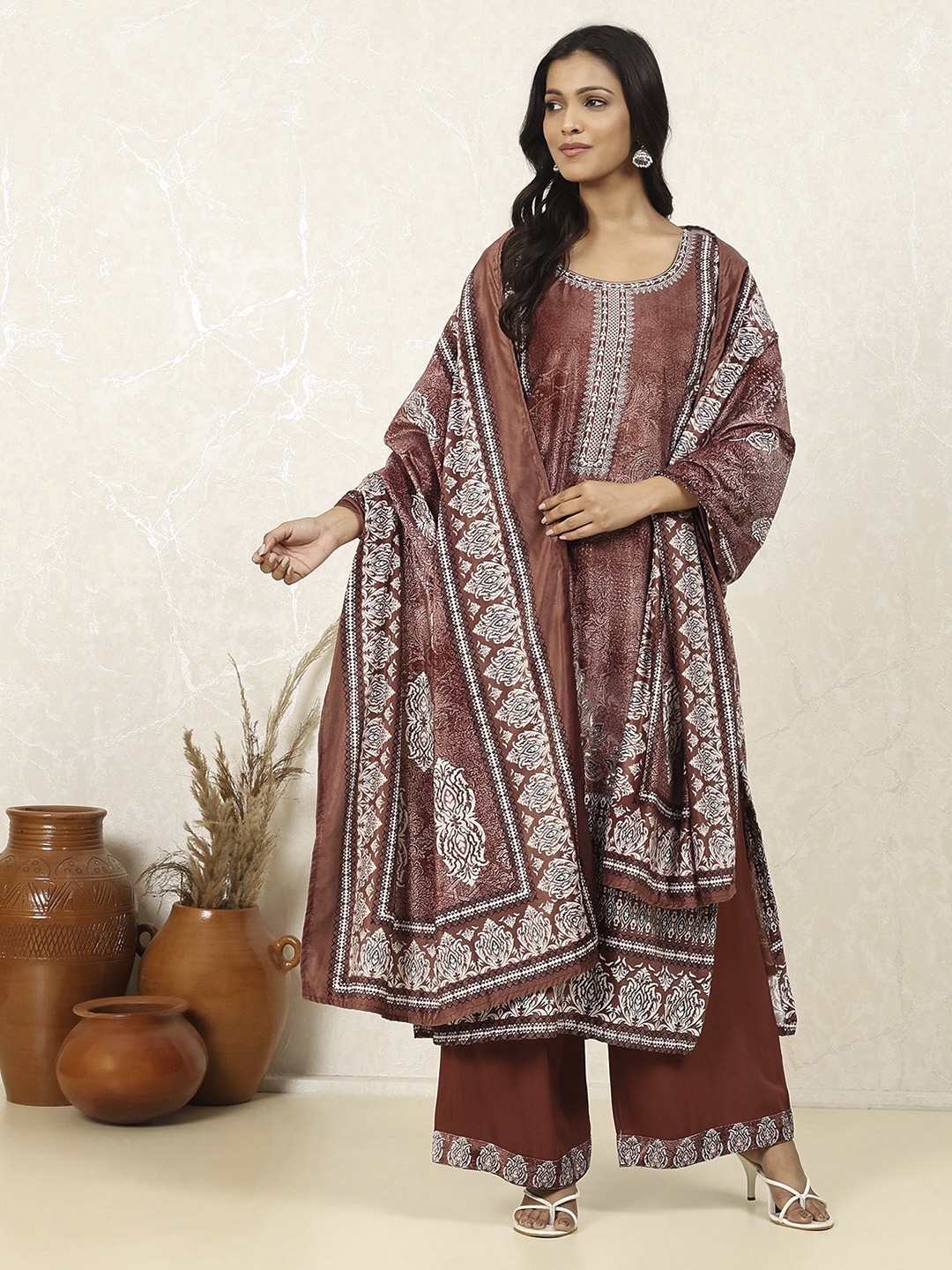 

Biba Ethnic Motifs Printed Velvet Unstitched Dress Material, Brown