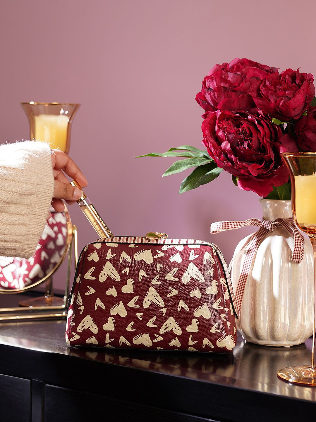 

Pure Home and Living Unisex Printed Purse Clutch, Red