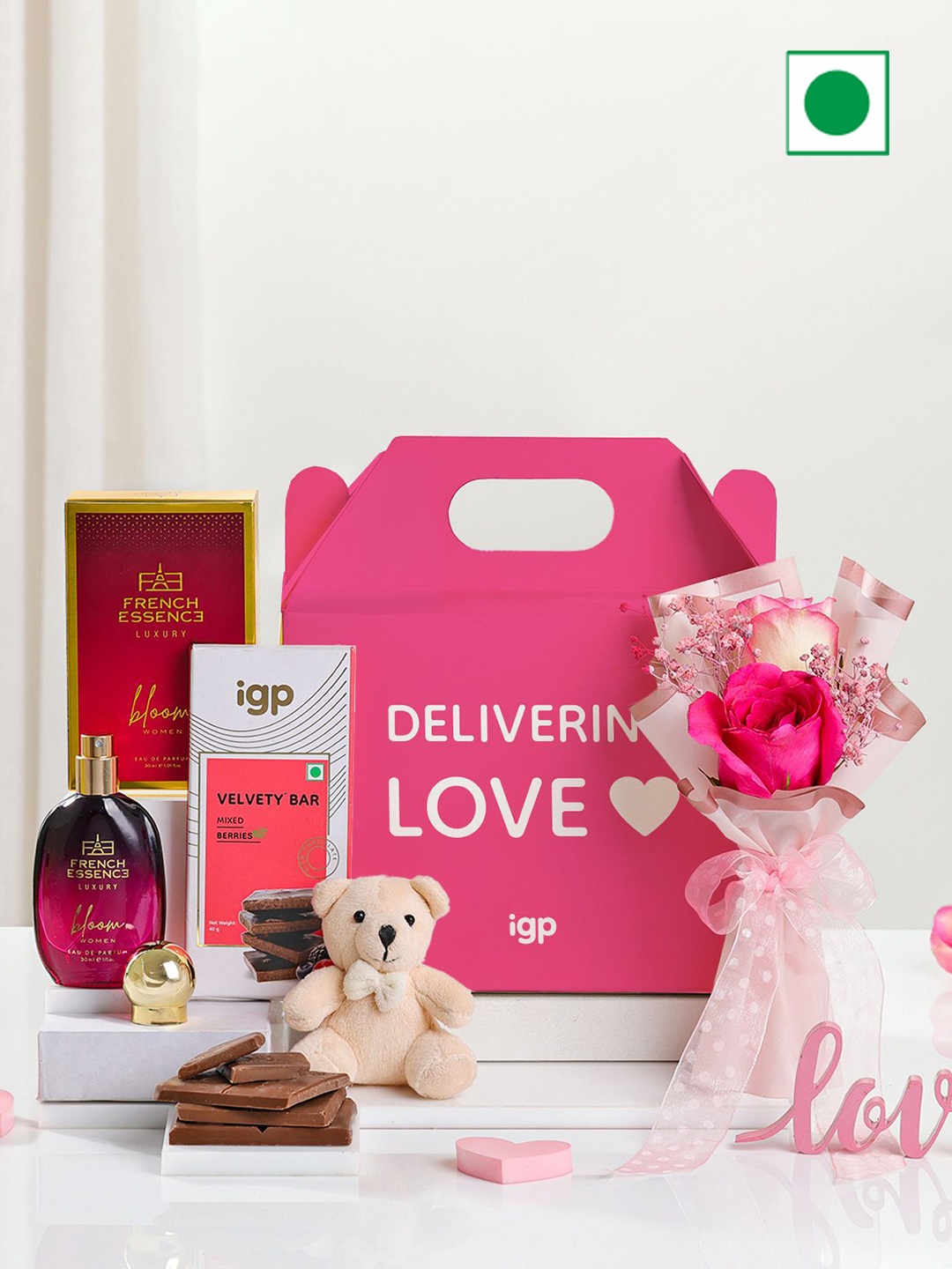 

IGP Essence Of Love Valentines Day Hamper, Multi