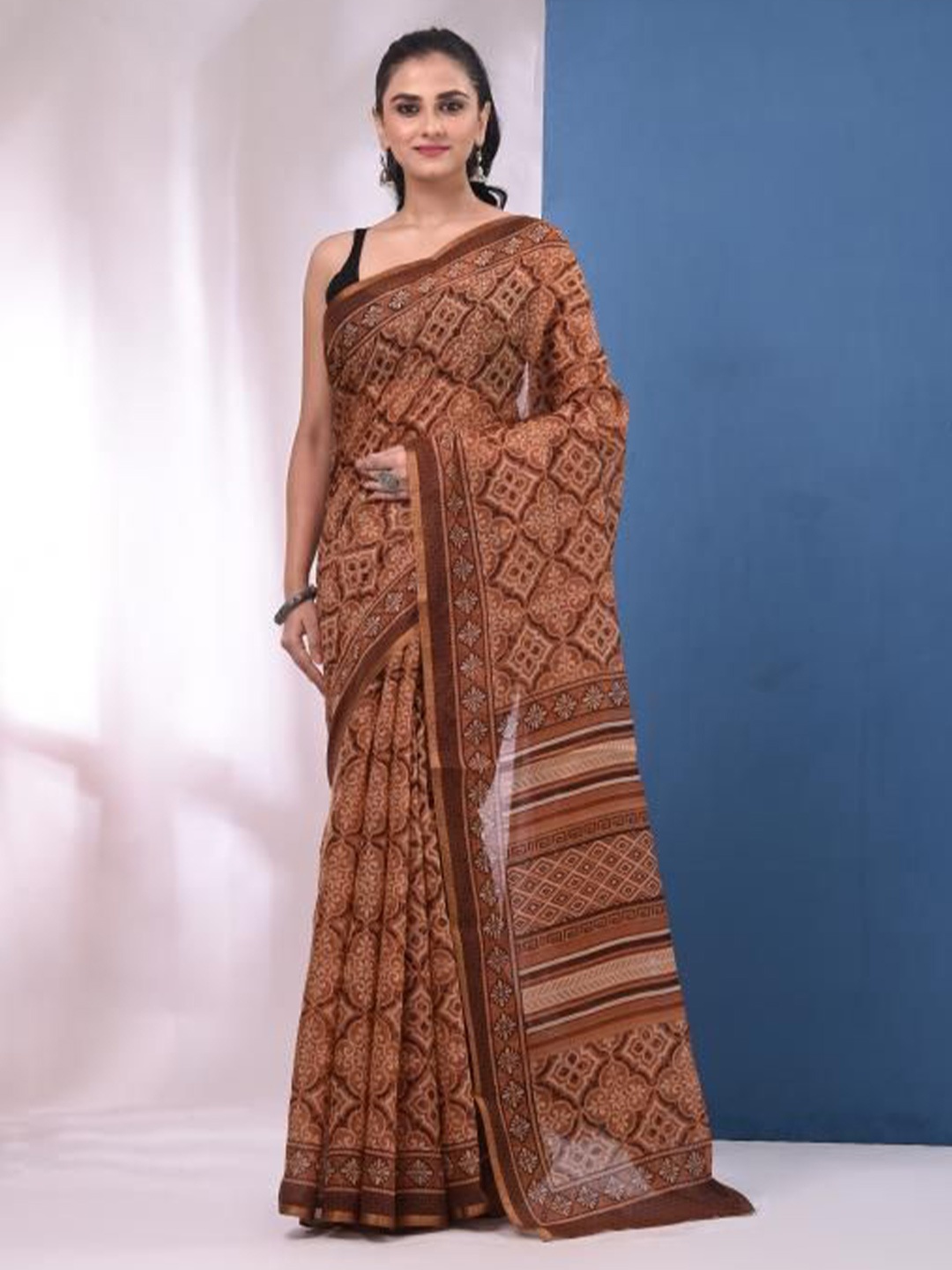 

VIBHAVARI Ethnic Motifs Silk Cotton Saree, Brown