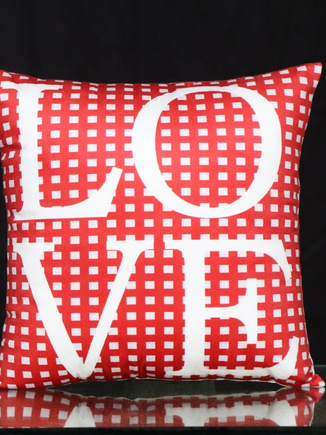 

Aura Red & White Geometric Printed Square Cushion Covers