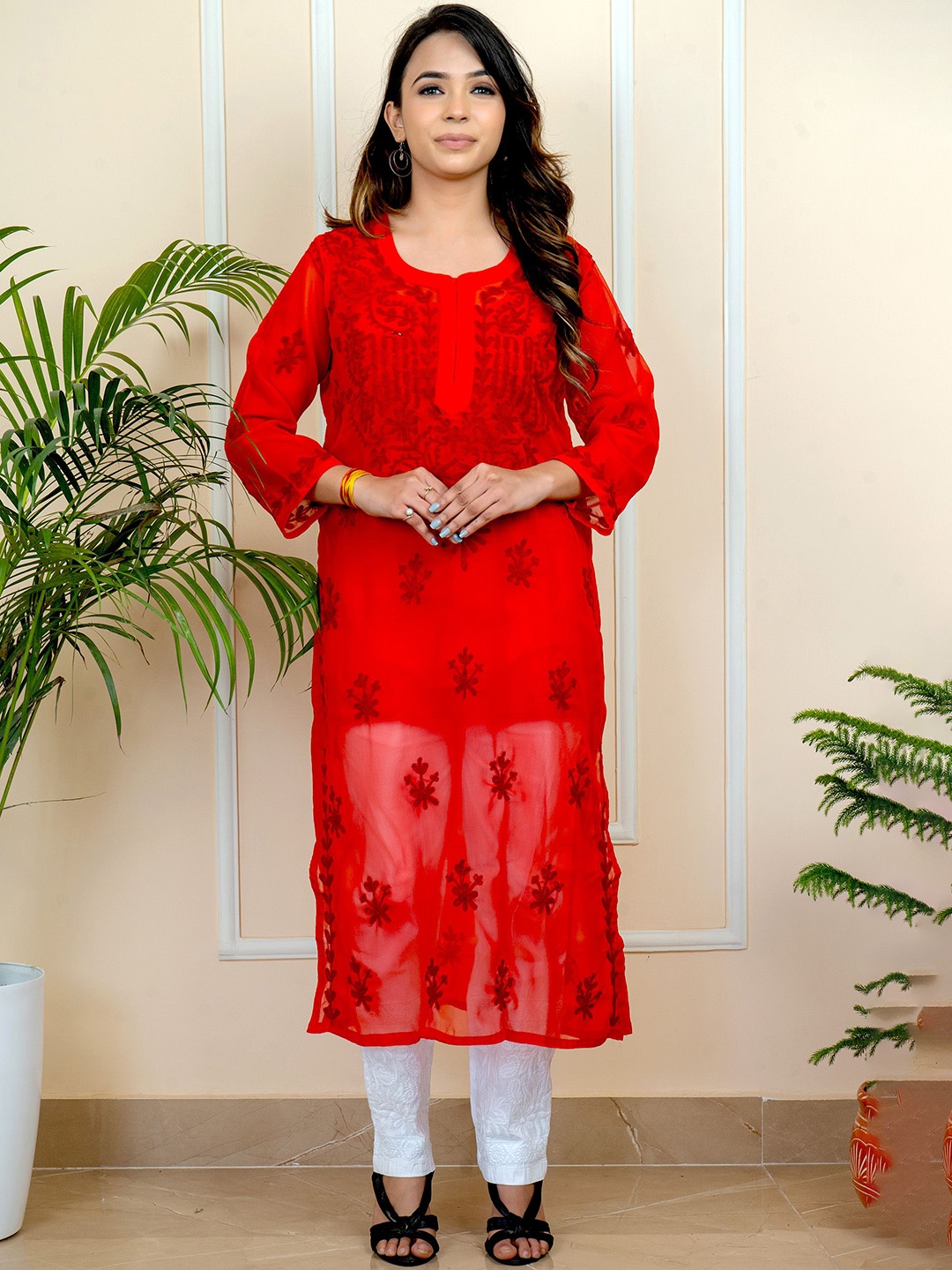 

ADR CHIKAN Floral Embroidered Notch Neck Georgette Straight Kurta, Red