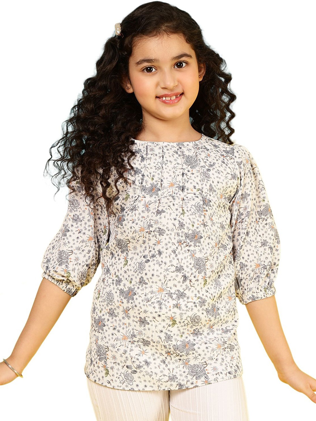 

Ishti Girls Floral Print Regular Top, White
