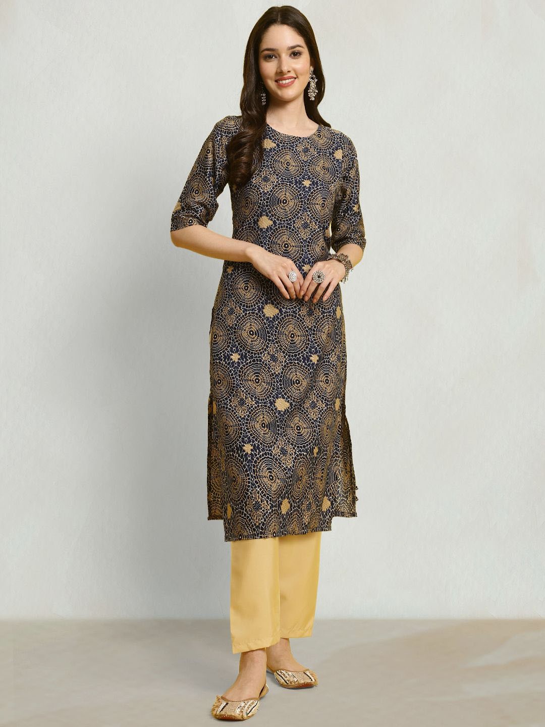 

Moda Rapido Ethnic Motifs Round Neck Straight Kurta, Blue