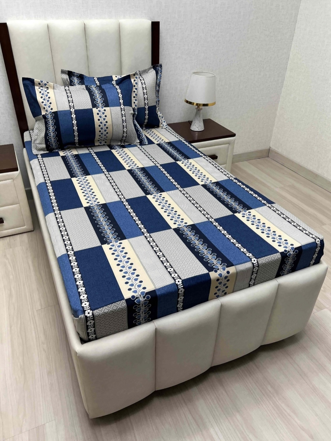 

Pure Decor Lounge Fur Blue Printed Pure Cotton 230TC Single Bedsheet Sets-1.73 m x 2.36 m