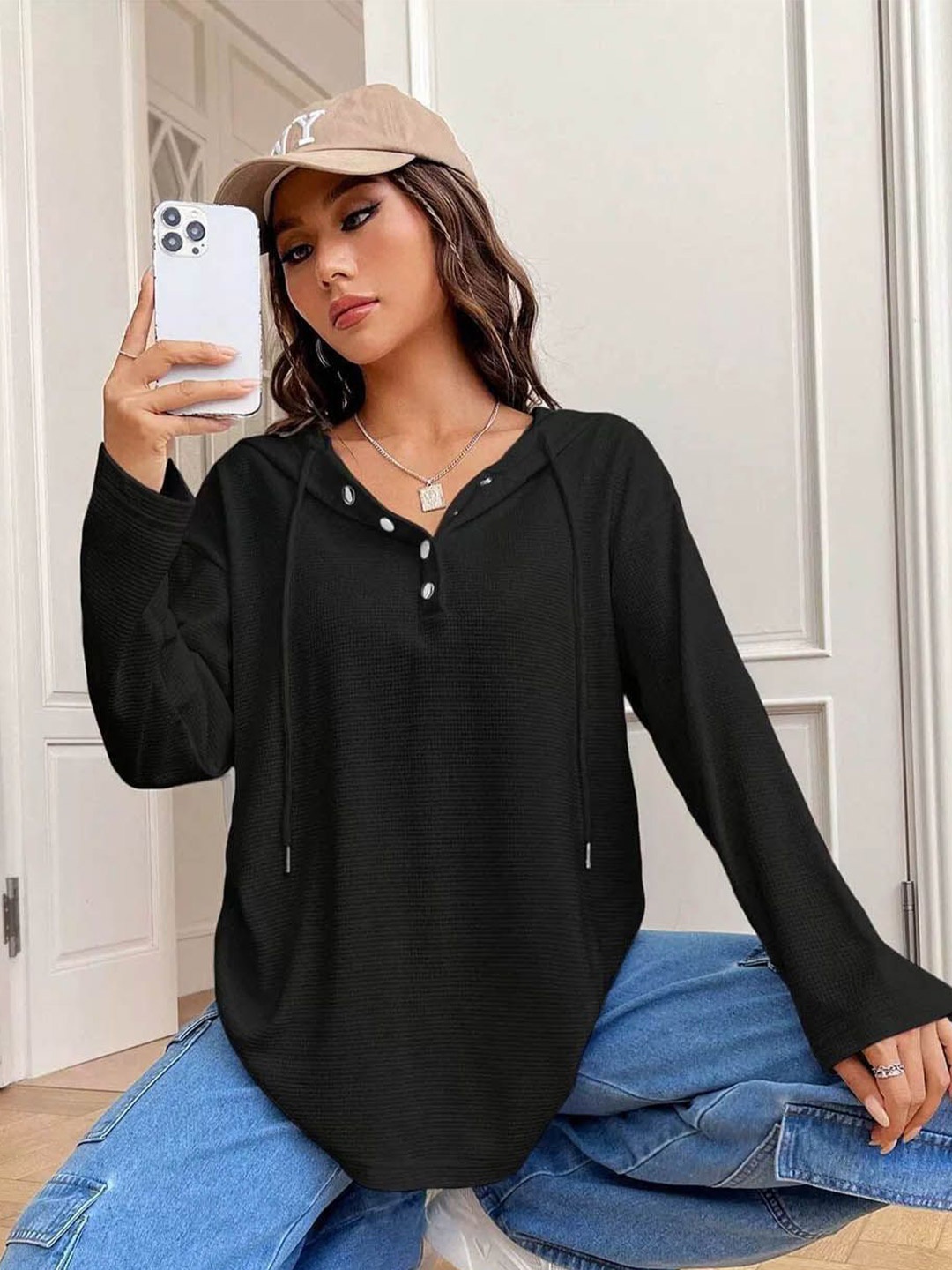 

StyleCast Women Ribbed V-Neck Long Sleeves Top, Black