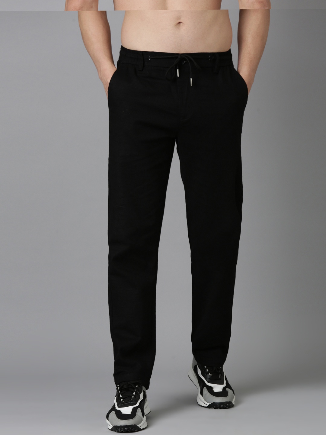 

NEVER NEUD Men Relaxed Fancy Linen Trousers, Black