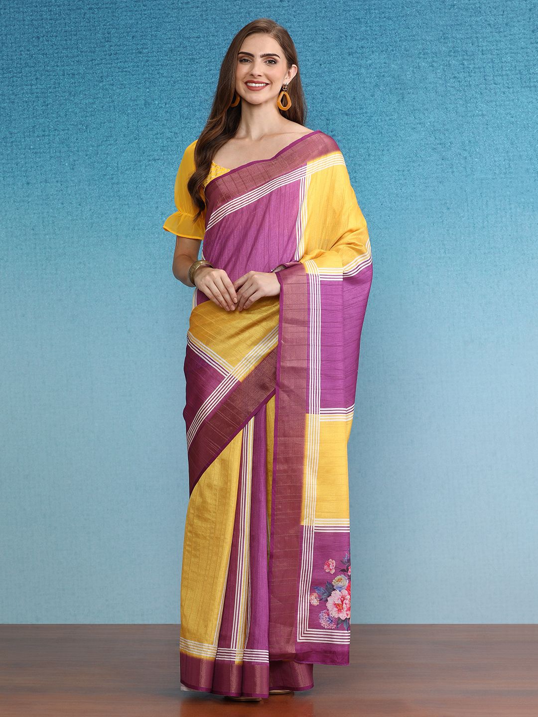 

DIVASTRI Color Blocked Zari Border Digital Printed Silk Saree, Yellow