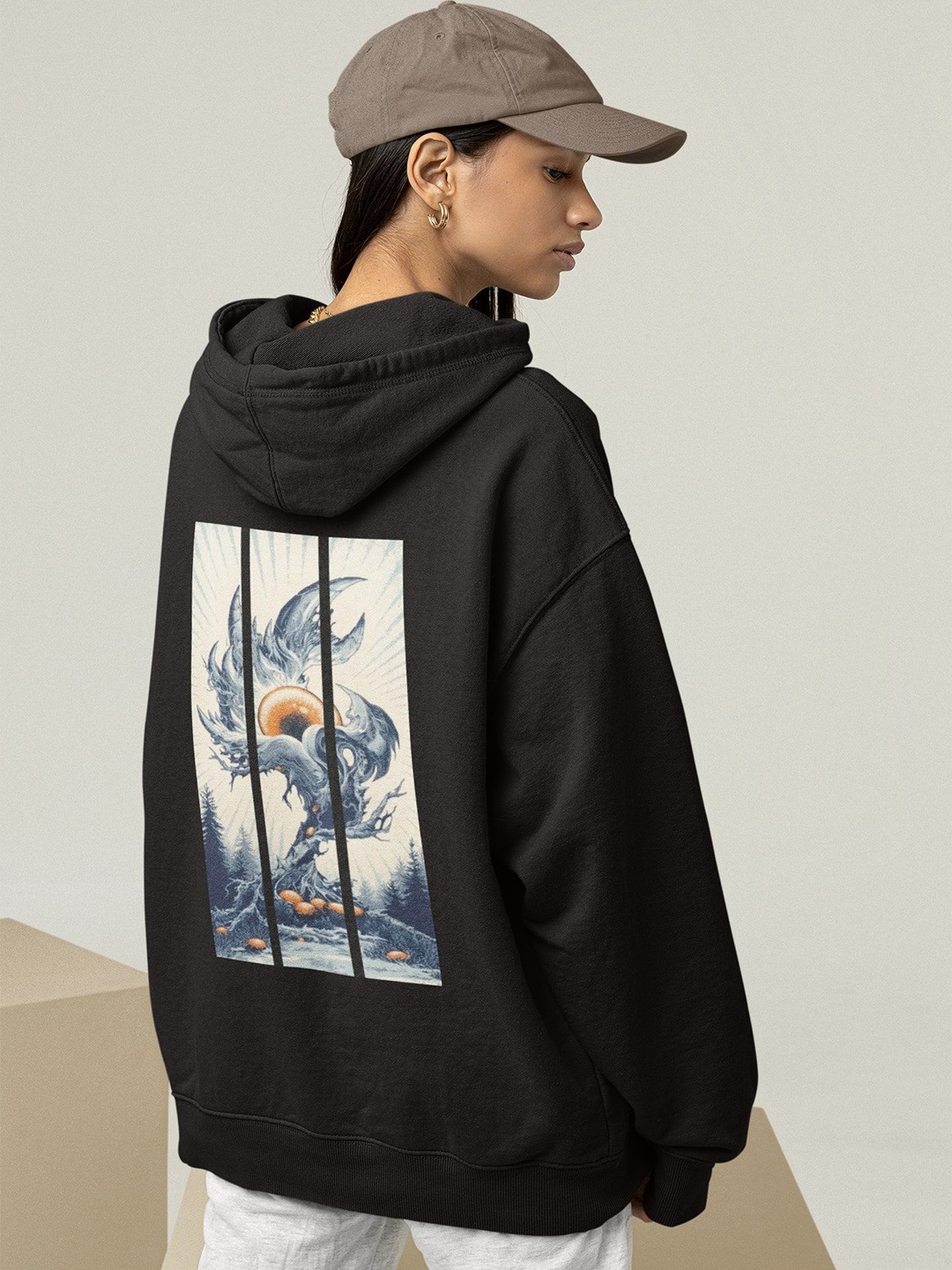 

TheBTclub Women Feel The Freedom Hooded Sweatshirt, Black