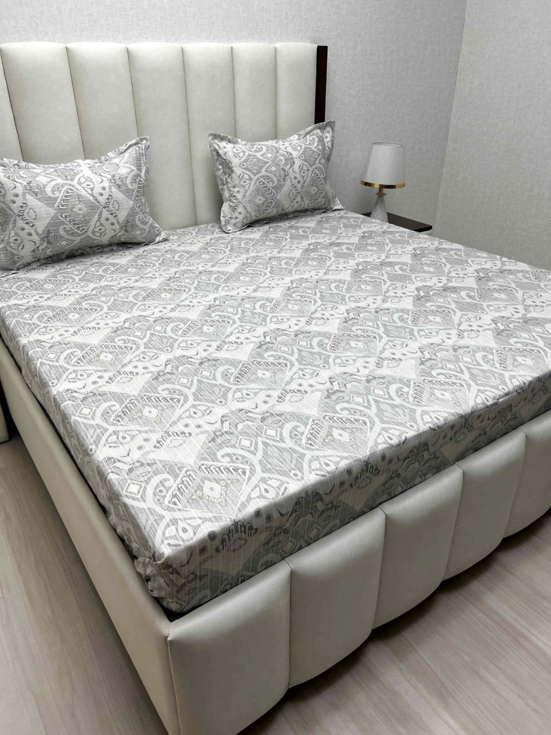 

Pure Decor Royal Passion Grey Printed Pure Cotton 380TC Queen Bedsheet Set 2.28m x 2.54m