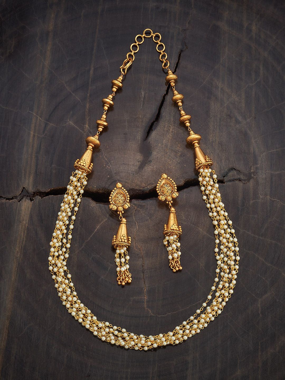 

Kushal's Fashion Jewellery Gold-Plated Pearl Studded Jewellery Set