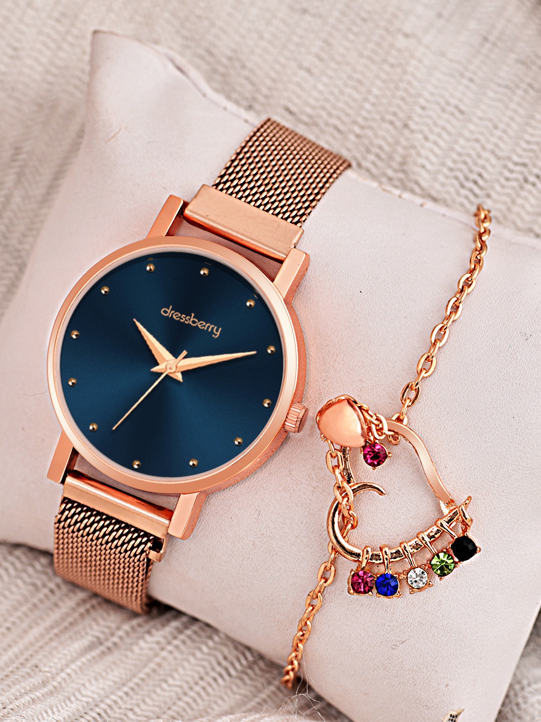 

DressBerry Women Watch & Bracelet Gift Set, Rose gold