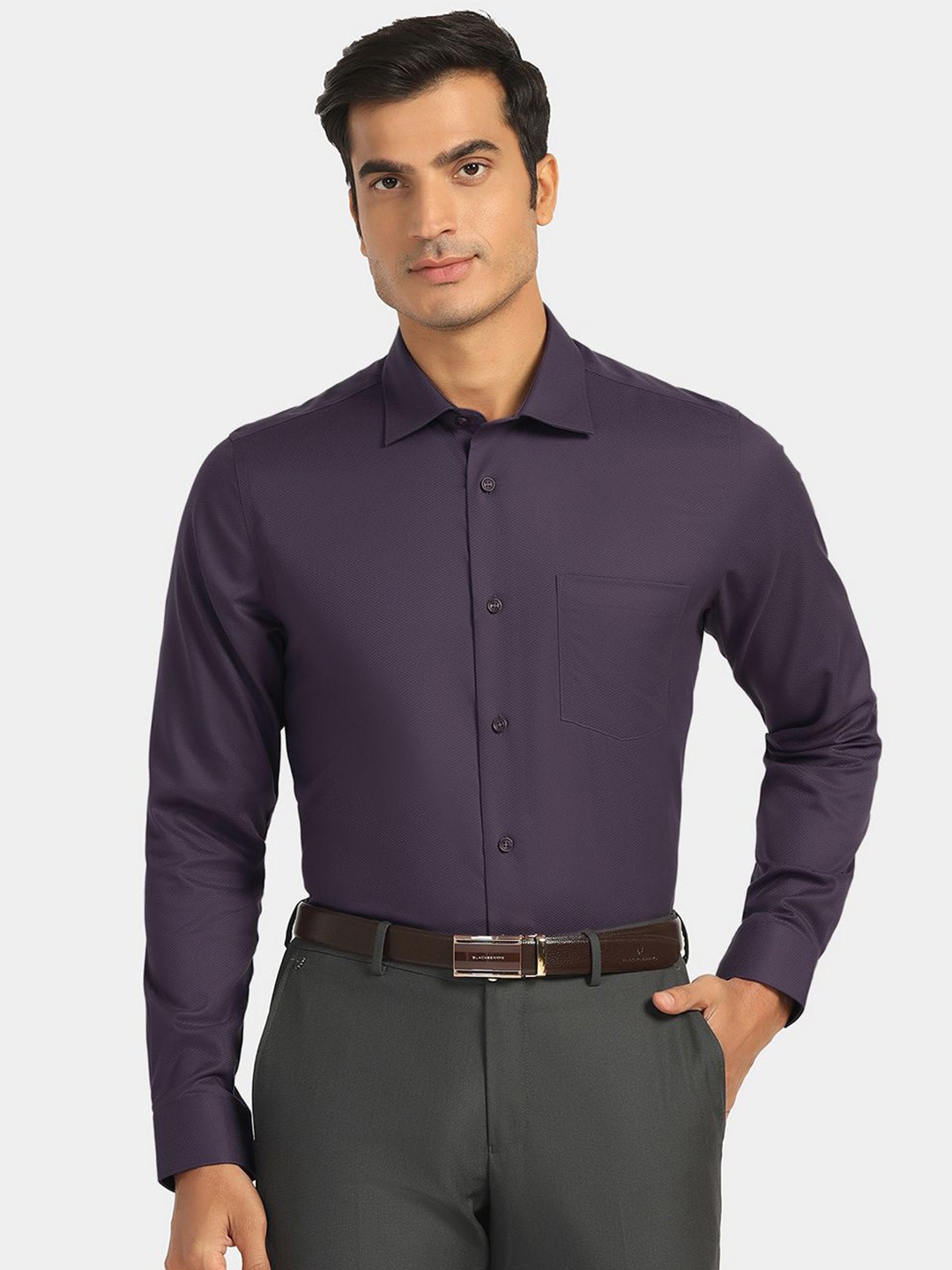 

Blackberrys Men India Slim Fit Spread Collar Textured Cotton Casual Shirt, Purple