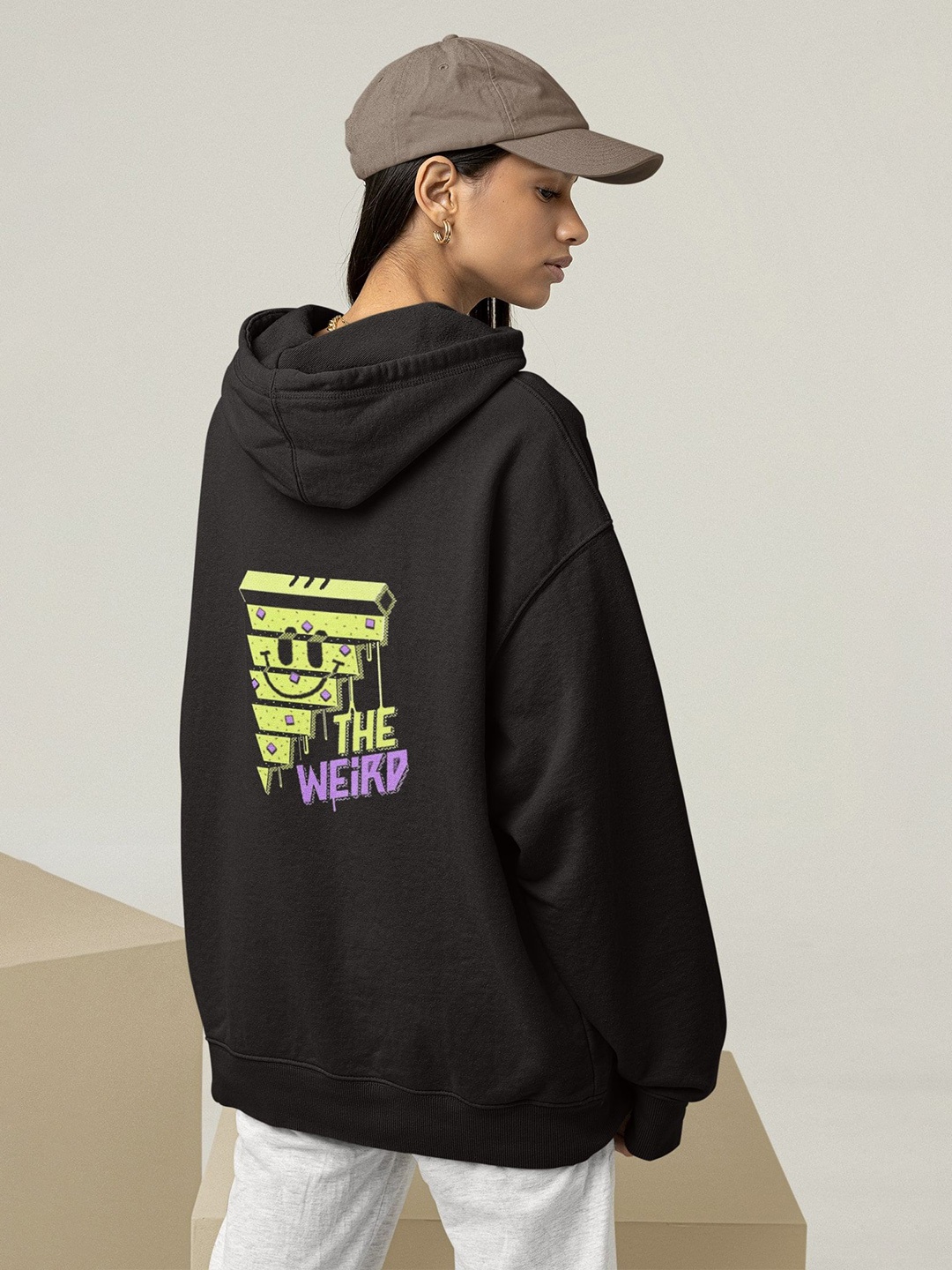 

TheBTclub Men Printed Hooded Sweatshirt, Black