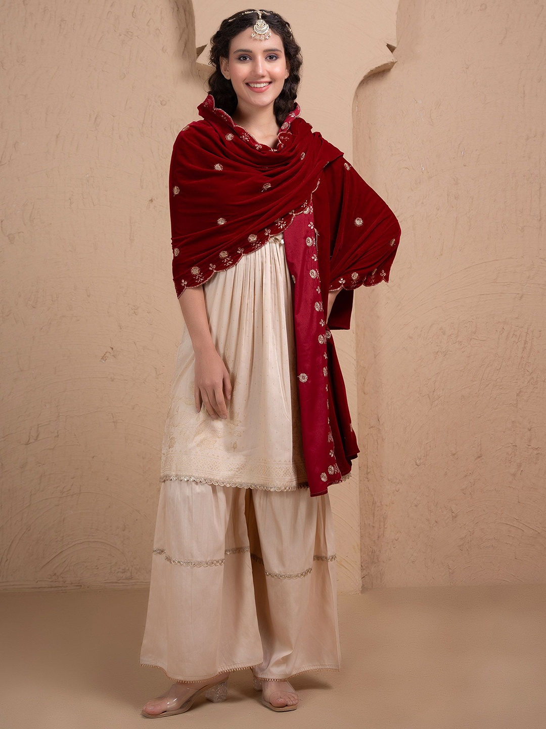 

SEW Floral Embroidered Velvet Dupatta With Sequinned, Maroon
