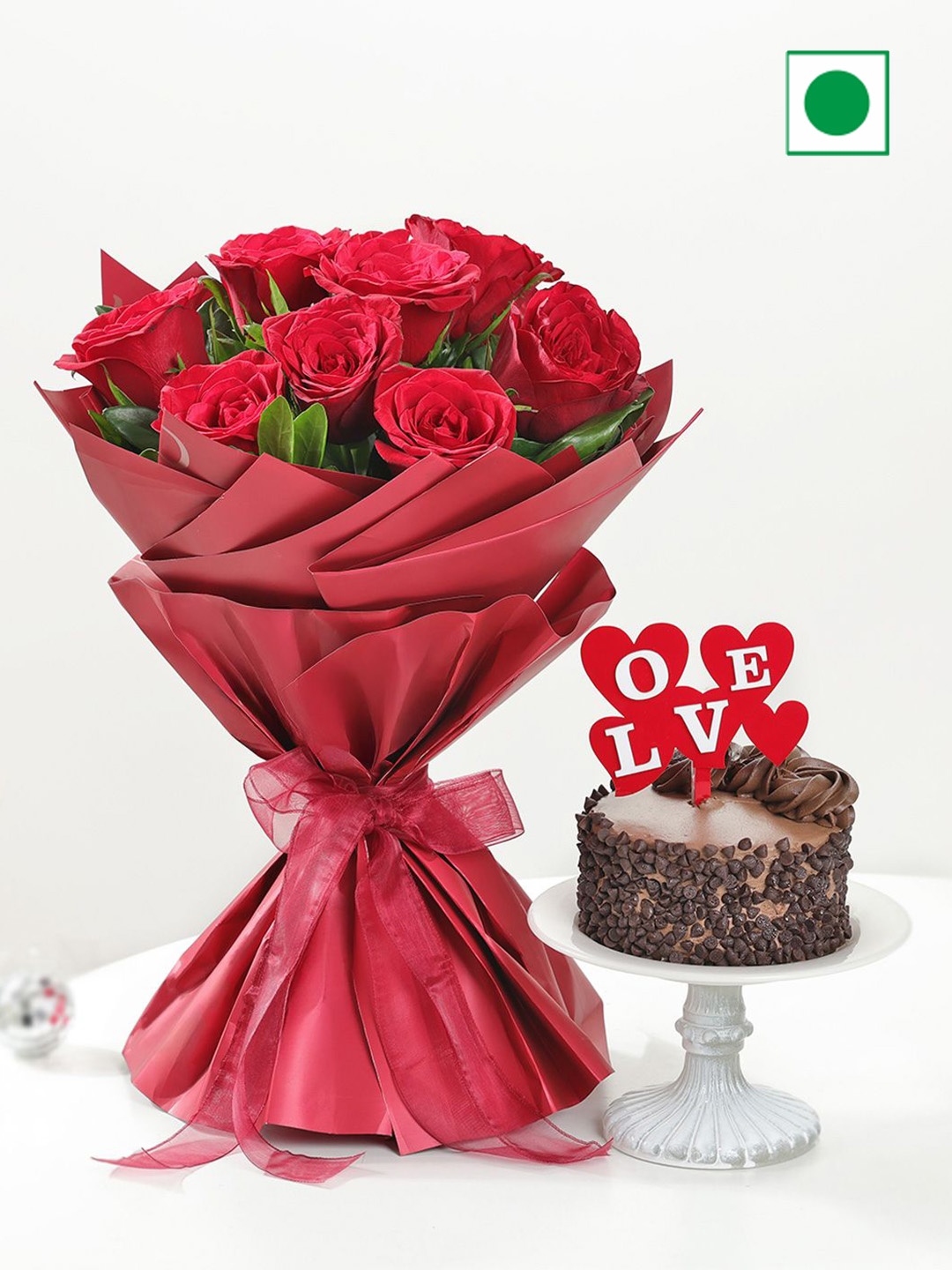 

IGP Chocolate Eggless Round Shape Cake - 400g, Red