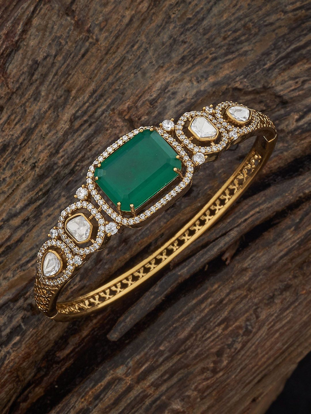 

Kushal's Fashion Jewellery Green Victorian-Plated Cubic Zircon -Studded Bangle, Gold